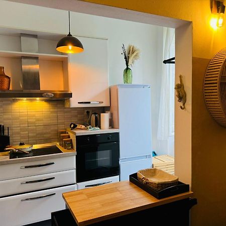 H33 Boutique Apartment In Livorno Centro Luaran gambar