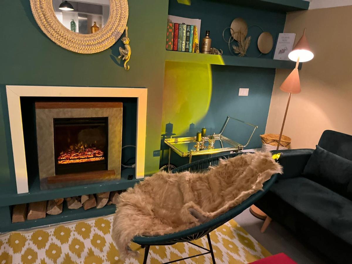 H33 Boutique Apartment In Livorno Centro Luaran gambar