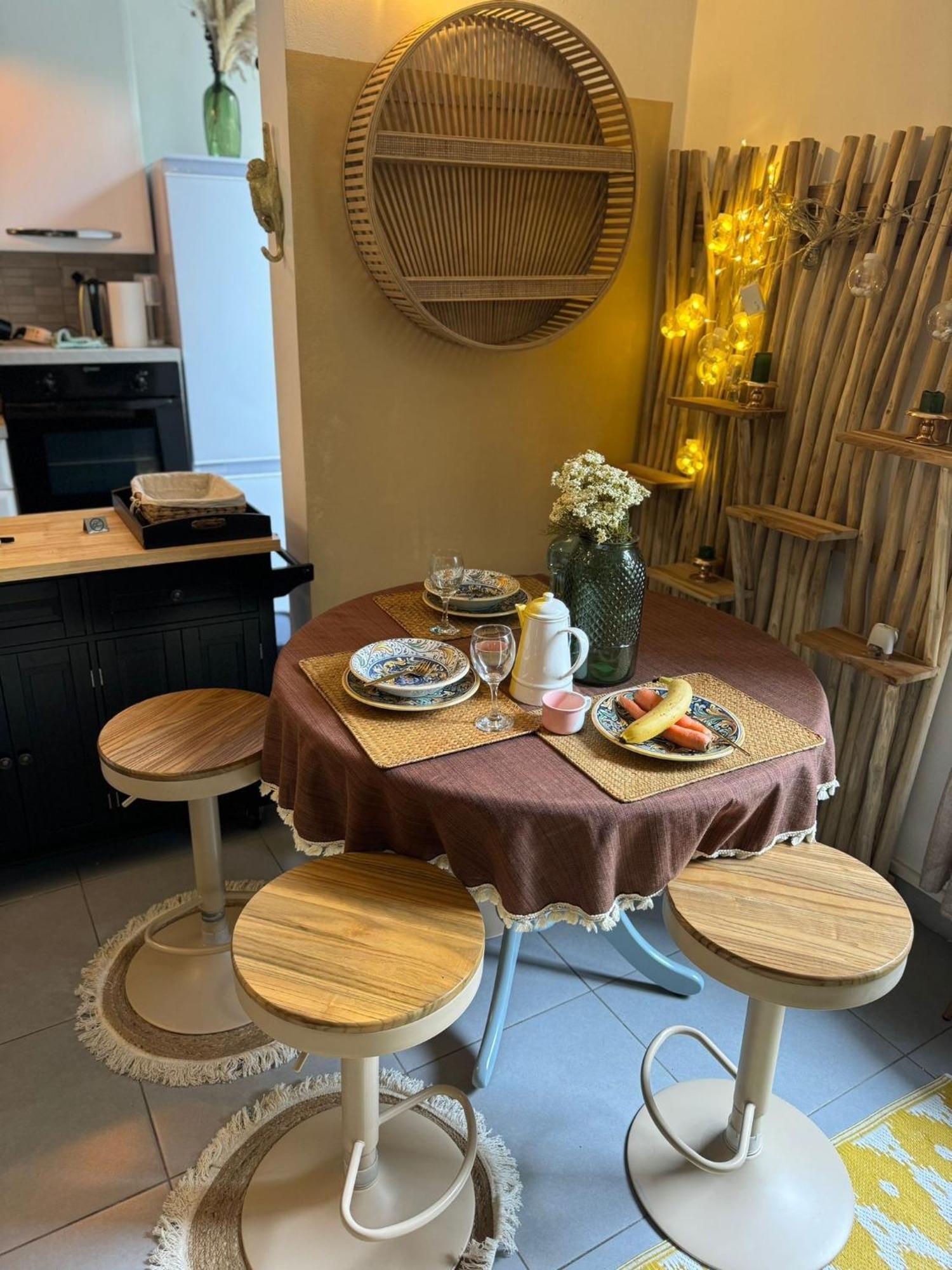H33 Boutique Apartment In Livorno Centro Luaran gambar